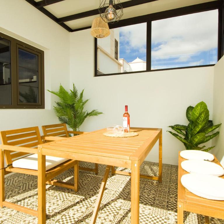 Casa Victoria - By AZ Rentals - Three-Bedroom Villa - 4