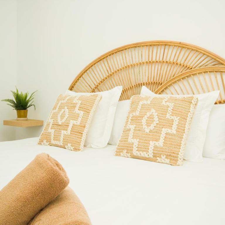 Casa Victoria - By AZ Rentals - Three-Bedroom Villa - 28