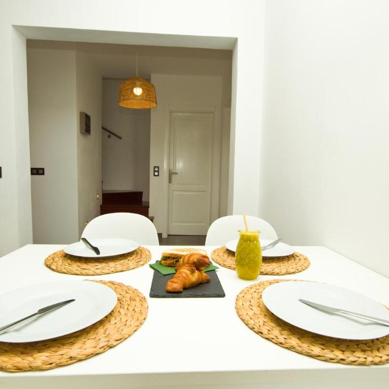Casa Victoria - By AZ Rentals - Three-Bedroom Villa - 42