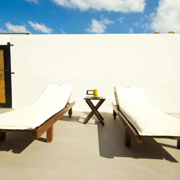 Casa Victoria - By AZ Rentals - Three-Bedroom Villa - 10