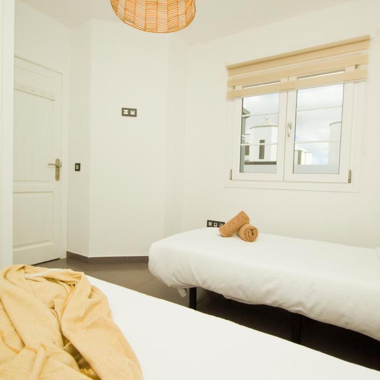 Casa Victoria - By AZ Rentals - Three-Bedroom Villa - 46