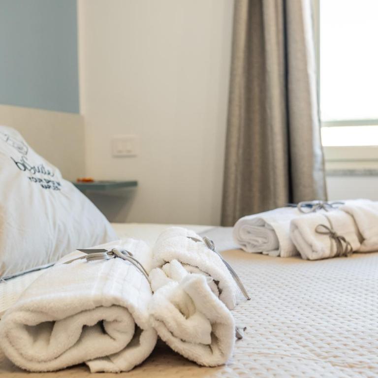 Bisuite Rooms - Standard Double Room - 8