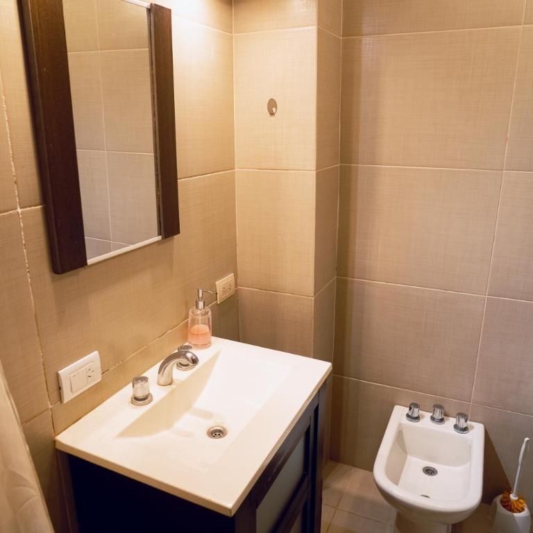Check and Home - Aristóbulo III - 6 Huéspedes en Zona Playa Grande - Two-Bedroom Apartment - 8