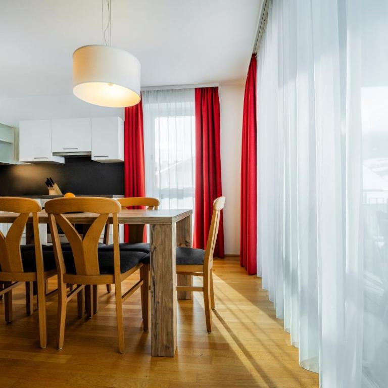 Fuchs Apartments - inklusive Eintritt in die Alpentherme Gastein - Apartamento de 2 dormitorios con balcón - 20