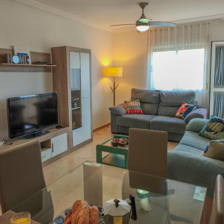 TrendyHomes Buenavista Paseo Marítimo II - Two-Bedroom Apartment - 4