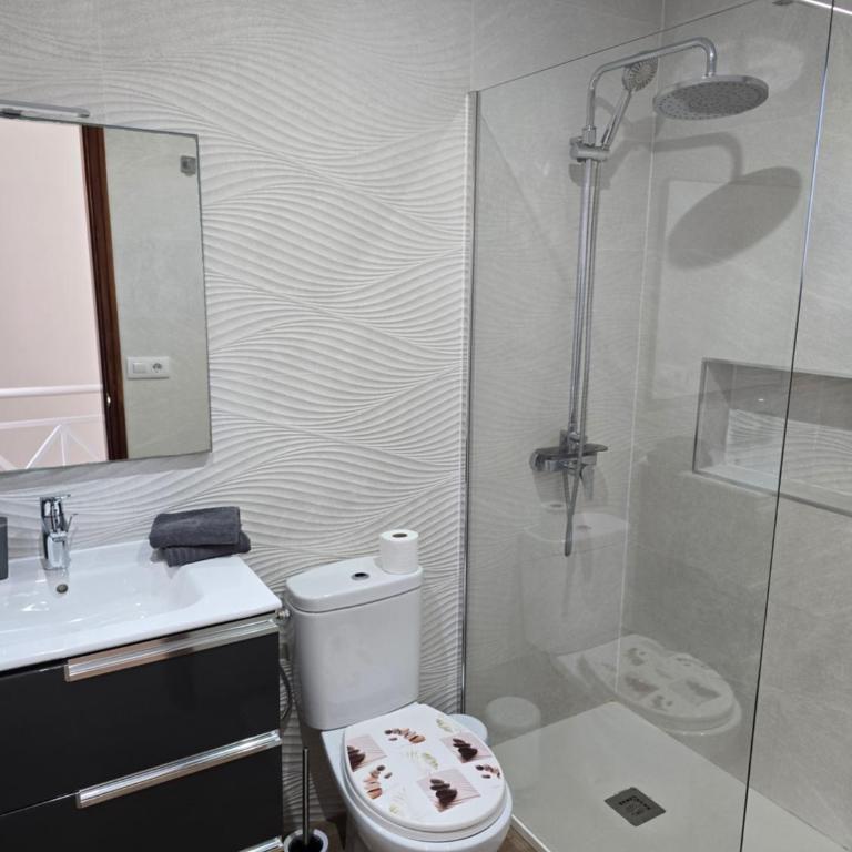 Las marinas - One-Bedroom Apartment - 9