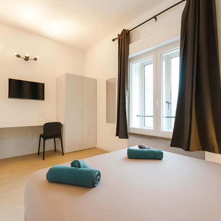 Raffinata Stanza 5 con bagno privato zona Stazione - Camera Matrimoniale Deluxe - 6
