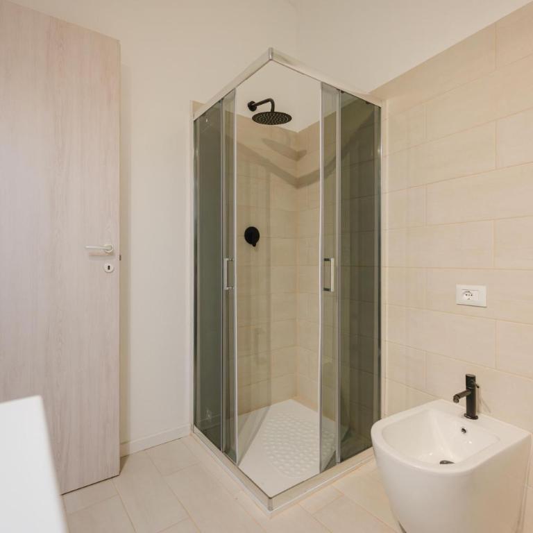 Raffinata Stanza 5 con bagno privato zona Stazione - Camera Matrimoniale Deluxe - 13