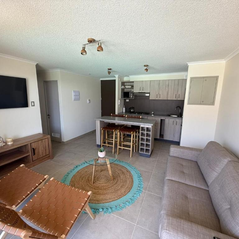 Jardines del Pacífico IV - Three-Bedroom Apartment - 10