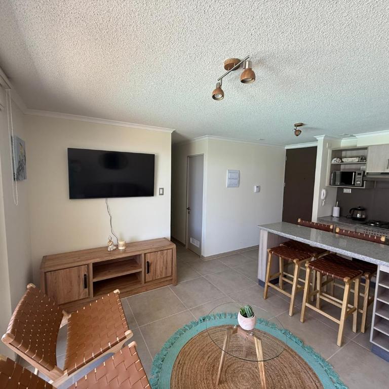 Jardines del Pacífico IV - Three-Bedroom Apartment - 16