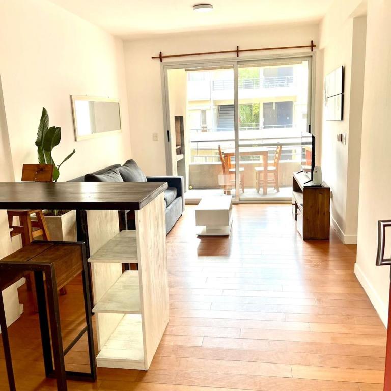 Depto Alassio 2 ambiente con parilla - Apartamento de 1 dormitorio - 9