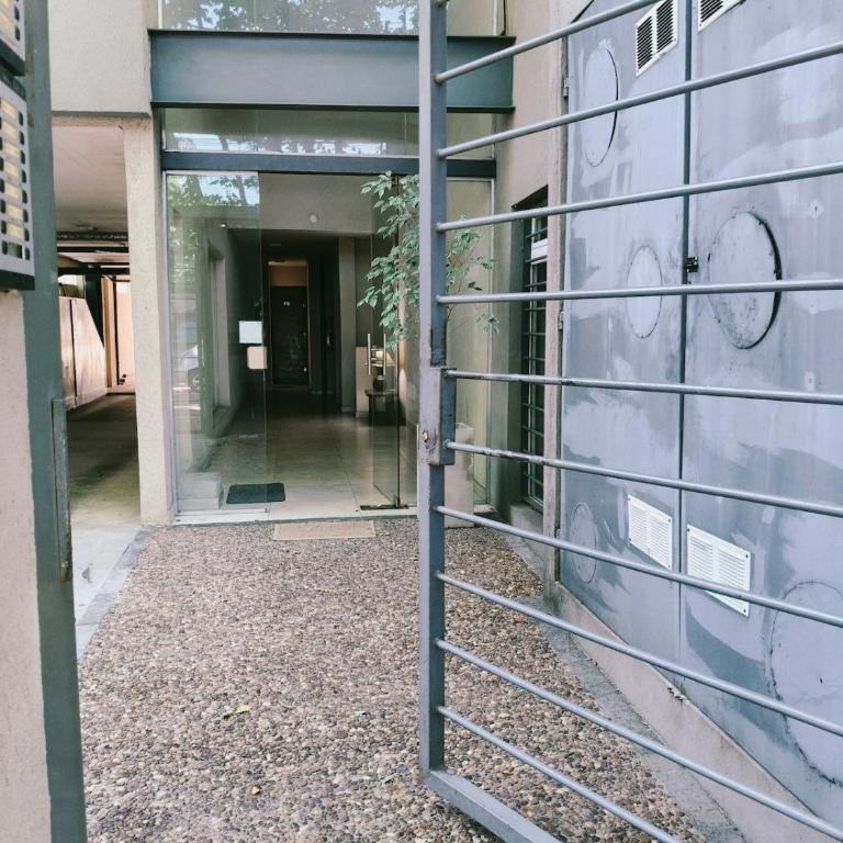 Depto monte grande, pleno centro - Apartamento de 1 dormitorio - 14