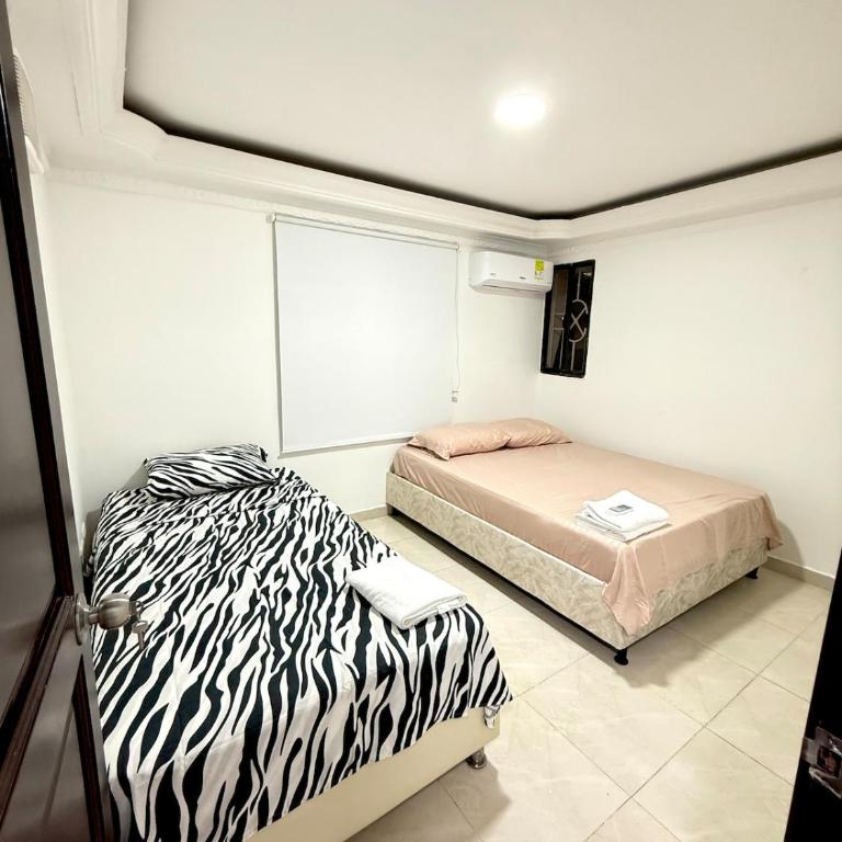 Apartamento en Barranquilla barrio San José - Three-Bedroom Apartment - 11