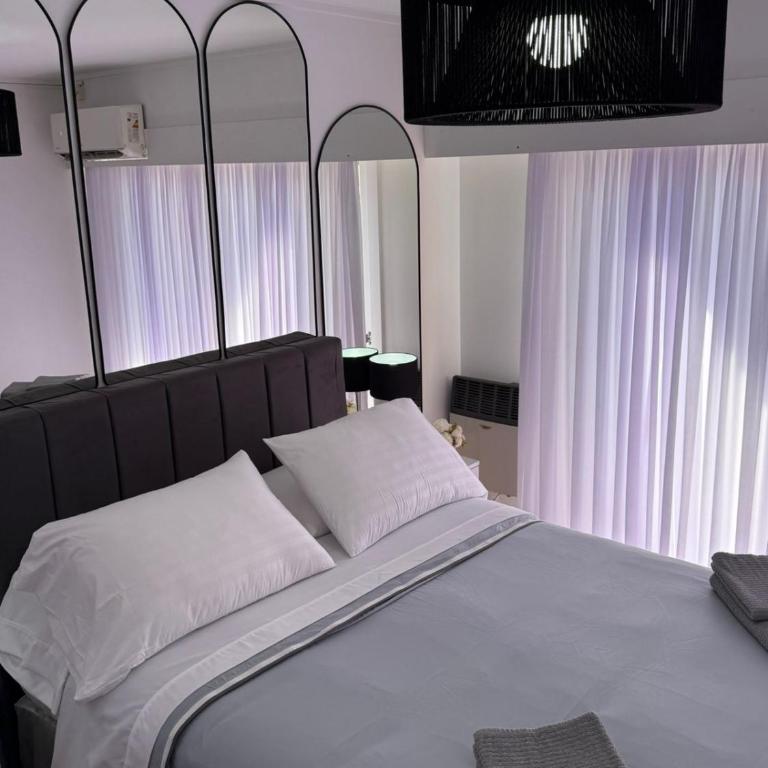 Depto Céntrico - Apartamento de 1 dormitorio - 2