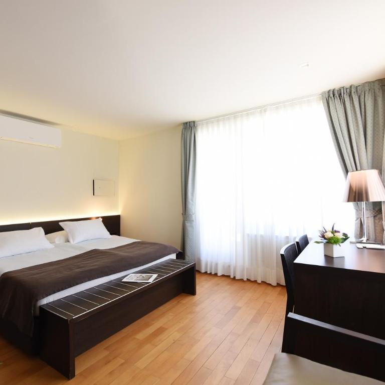 Hotel Walter Au Lac - Suite con 2 Camere da Letto, Vista Lago e Terrazza - 11
