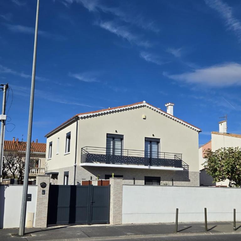 Appartement fonctionnel proche du centre ville - Apartamento de 3 dormitorios - 15