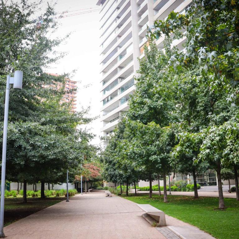 HOM ELITE l Mall Parque Arauco l AireAcond l Parking - Apartment - 63
