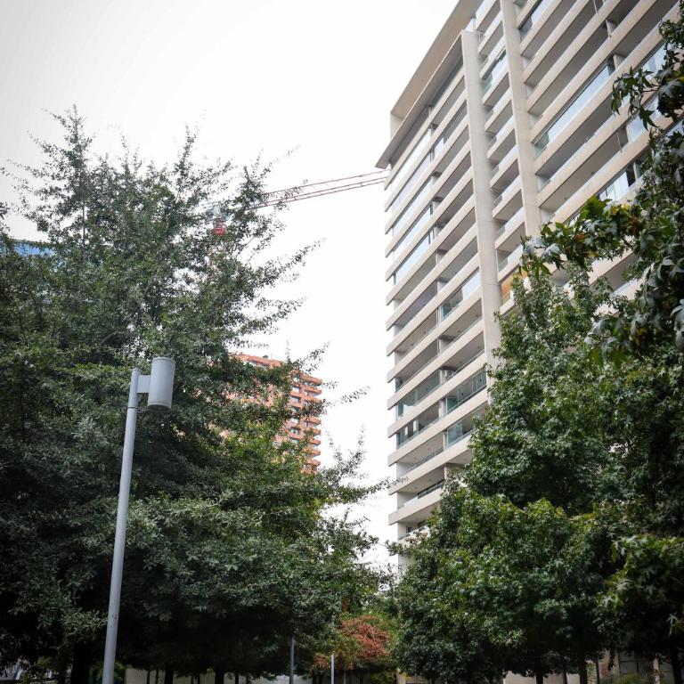 HOM ELITE l Mall Parque Arauco l AireAcond l Parking - Apartment - 64