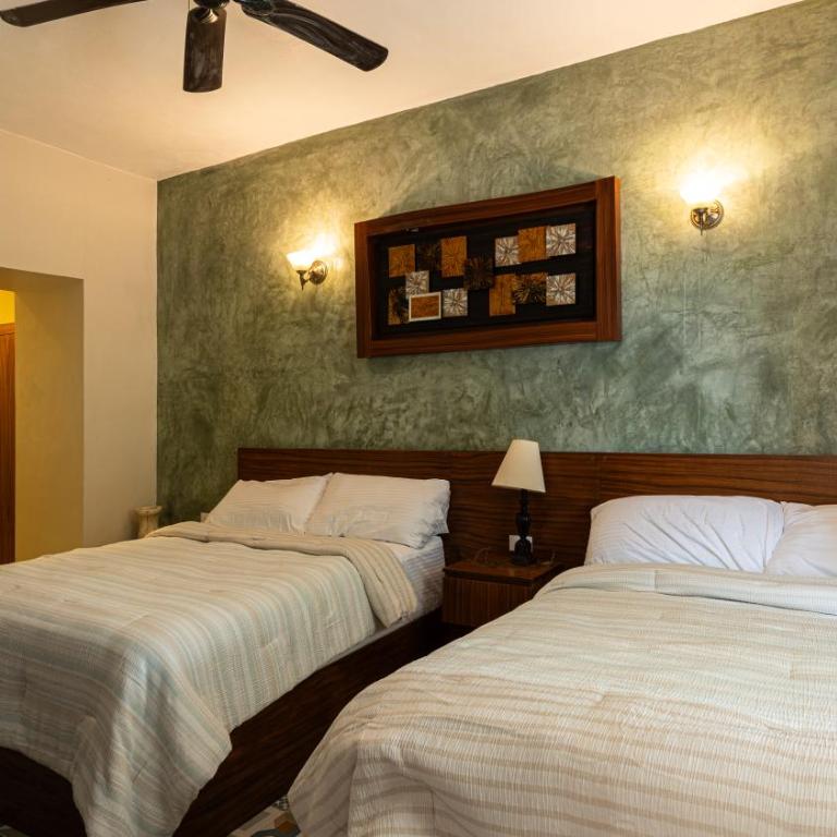 Hotel Bernardino - Habitación Cuádruple Confort - 6