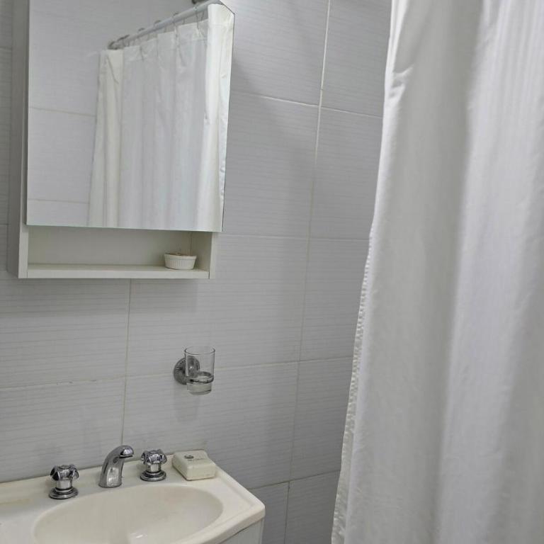 El Gallo - One-Bedroom Apartment - 12