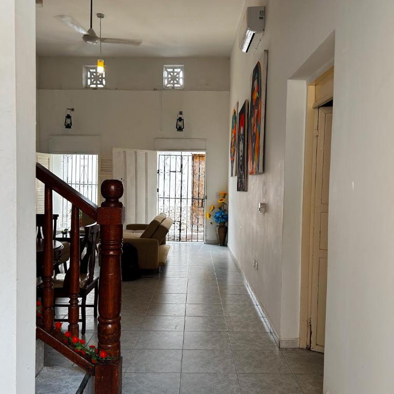 Beautiful 2 bedroom with jacuzzi Guest friendly - Casa de 2 dormitorios - 6