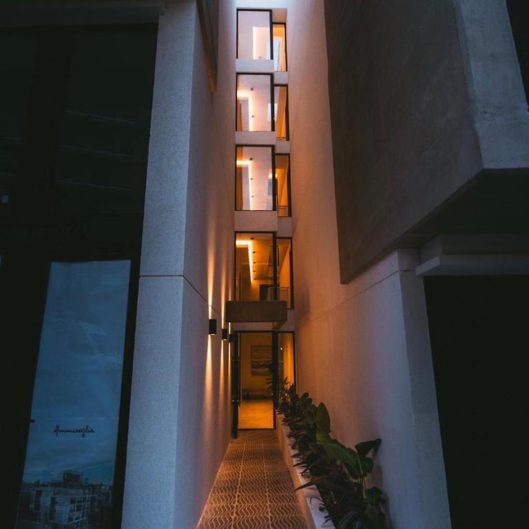 Departamento moderno pleno centro con pileta y cochera privada - Apartamento de 1 dormitorio - 40