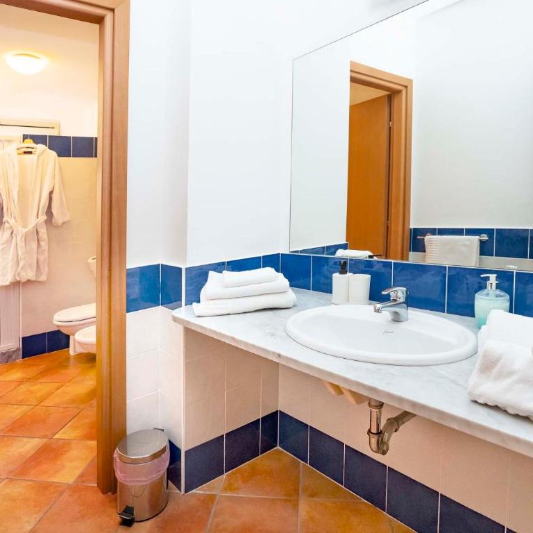 Le Tartarughe Mare Apartament - Appartamento con 1 Camera da Letto e Vista Città - 6
