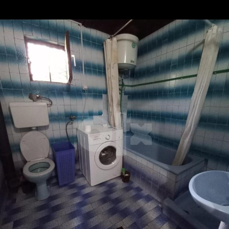 Happy - One-Bedroom Apartment - 2