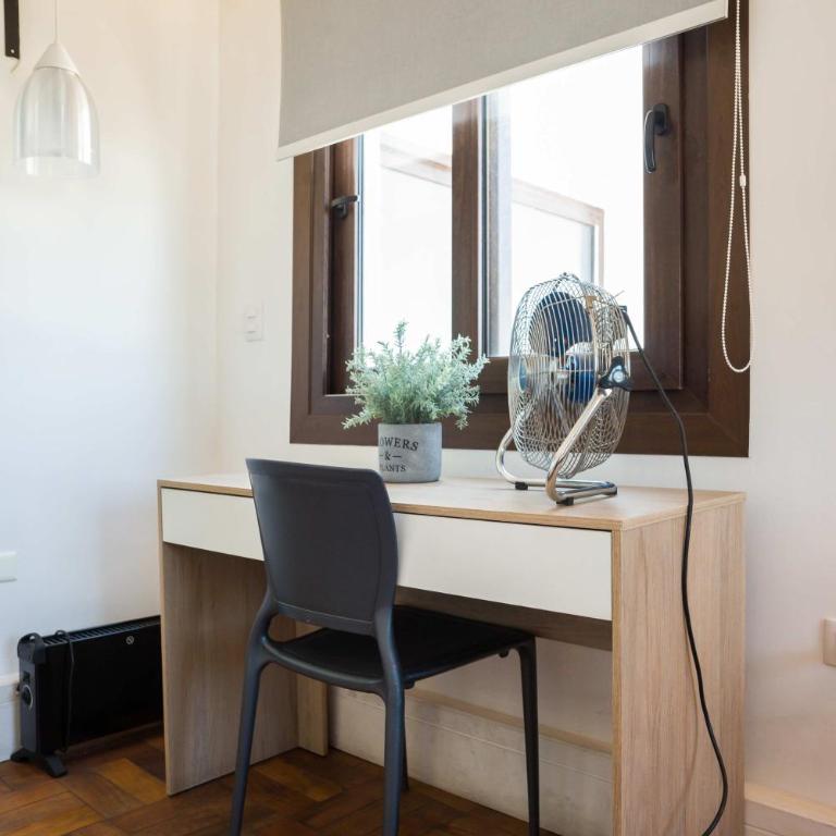 Providencia Stay Art History Central - Studio - 13