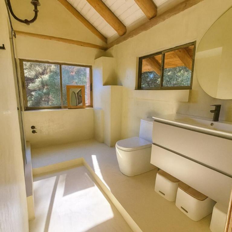 Beachfront house for 20 people - Seven-Bedroom House - 5