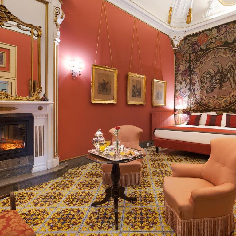 Palazzo Arone dei Baroni di Valentino - Suite Deluxe - 10