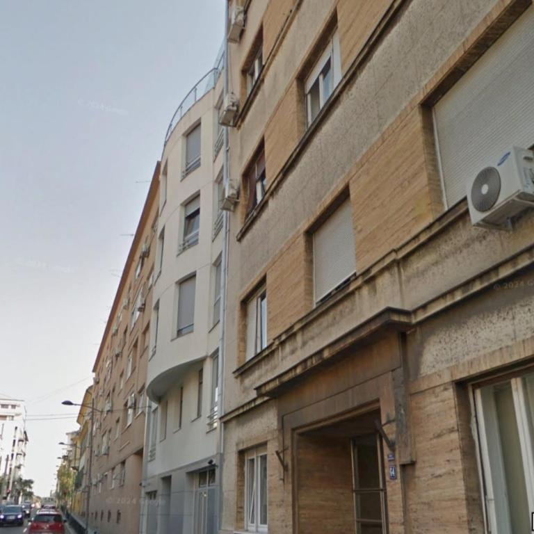 Wolf Belgrade - One-Bedroom Apartment - 2