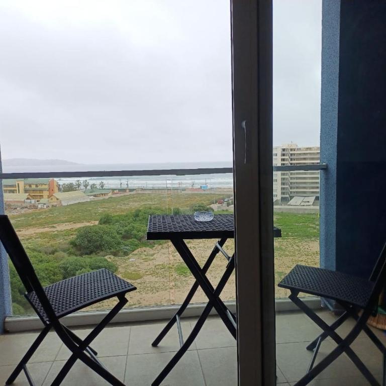Vista al mar a pasos de la playa y cerca de Faro - Two-Bedroom Apartment with Bay View - 6