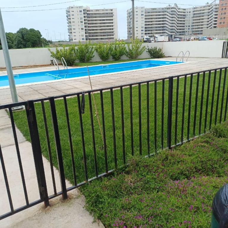 Vista al mar a pasos de la playa y cerca de Faro - Two-Bedroom Apartment with Bay View - 29
