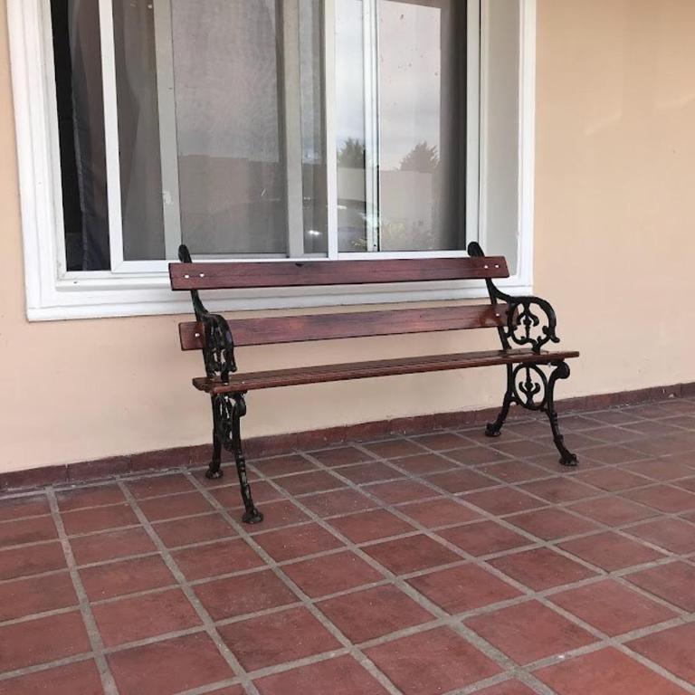 Casa en barrio privado con pileta - Casa de 3 dormitorios - 2