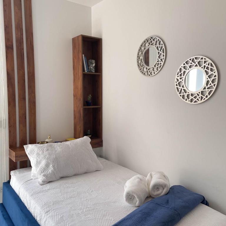 Stunning high-rise apartment with panoramic view, Jacuzzi, gym, Near Carolina Park, Atahualpa Stadium, Quicentro Shopping - Two-Bedroom Apartment - 29