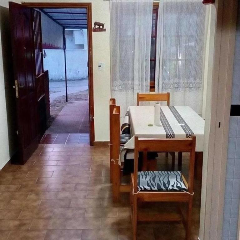 Duplex mar del tuyu - Casa de 3 dormitorios - 1