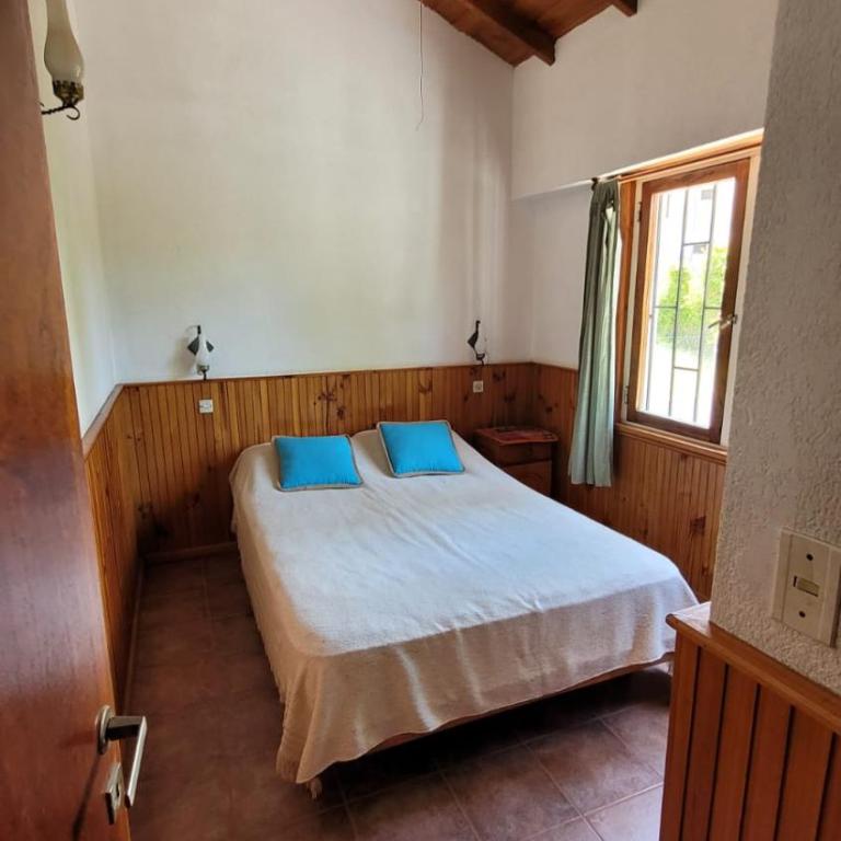 Los Dos Pinos - Three-Bedroom House - 12