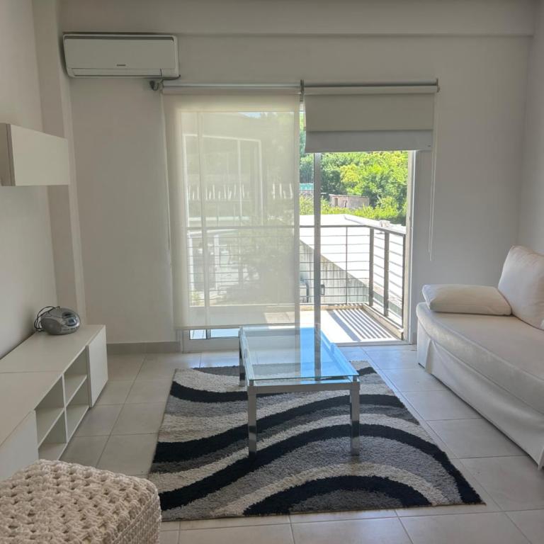 Departamento en condominio Pilar - Apartamento de 1 dormitorio - 1