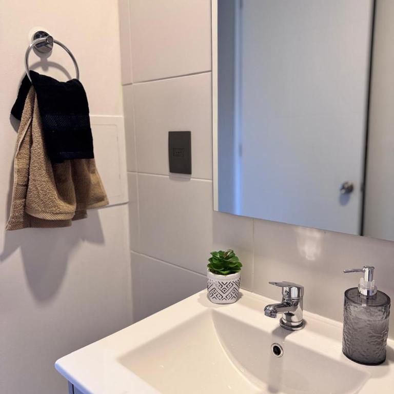 Departamentos equipados en el centro de Ñuñoa - One-Bedroom Apartment - 1