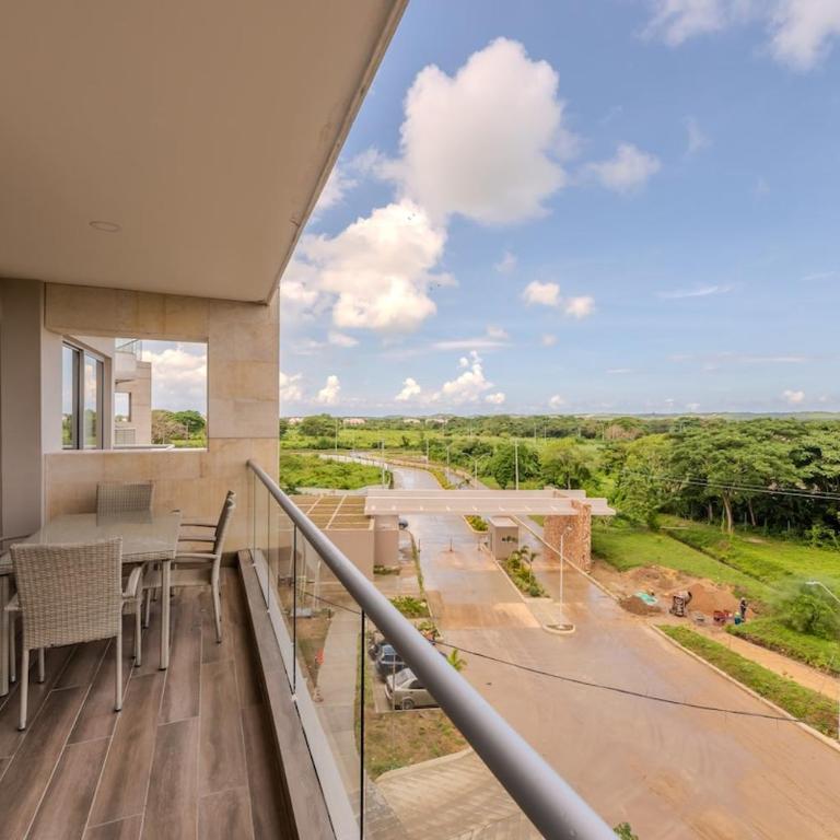 Cartagena getaway - Laguna Cristalina - 2BR - 7 pax - Superior Apartment with Balcony - 5