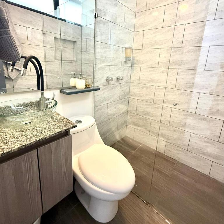 Cozy Studio 703 Heart of Laureles - One-Bedroom Apartment - 11