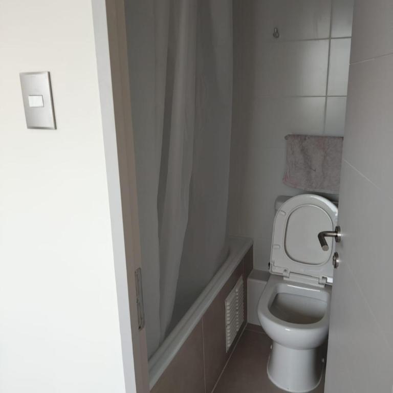 Arrendamiento a pasos del Faro - Two-Bedroom Apartment - 3