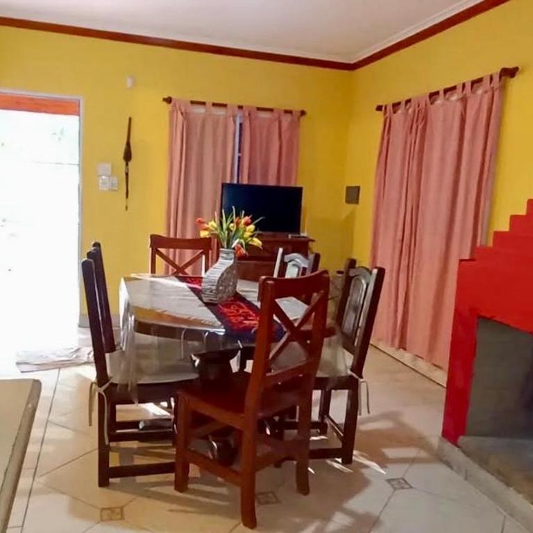 Quintacolastinenorte - Two-Bedroom House - 9