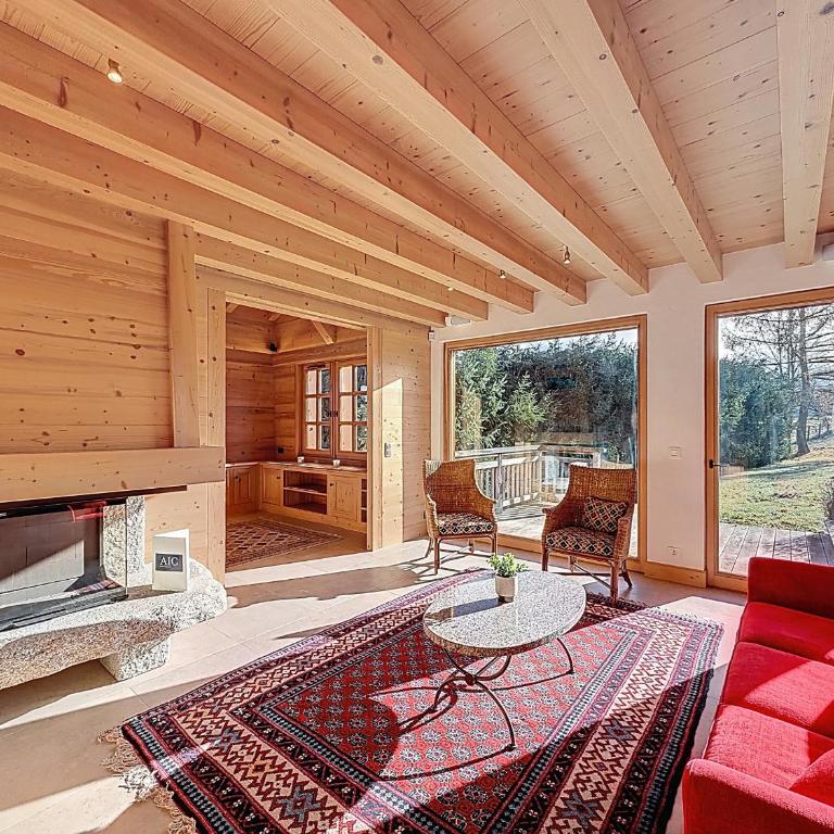 Chalet spacieux 5 chambres proche ski bus, vue Mont-Blanc - Chalet 3 Chambres - 1