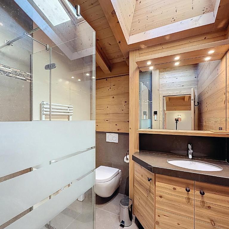 Chalet spacieux 5 chambres proche ski bus, vue Mont-Blanc - Chalet 3 Chambres - 17