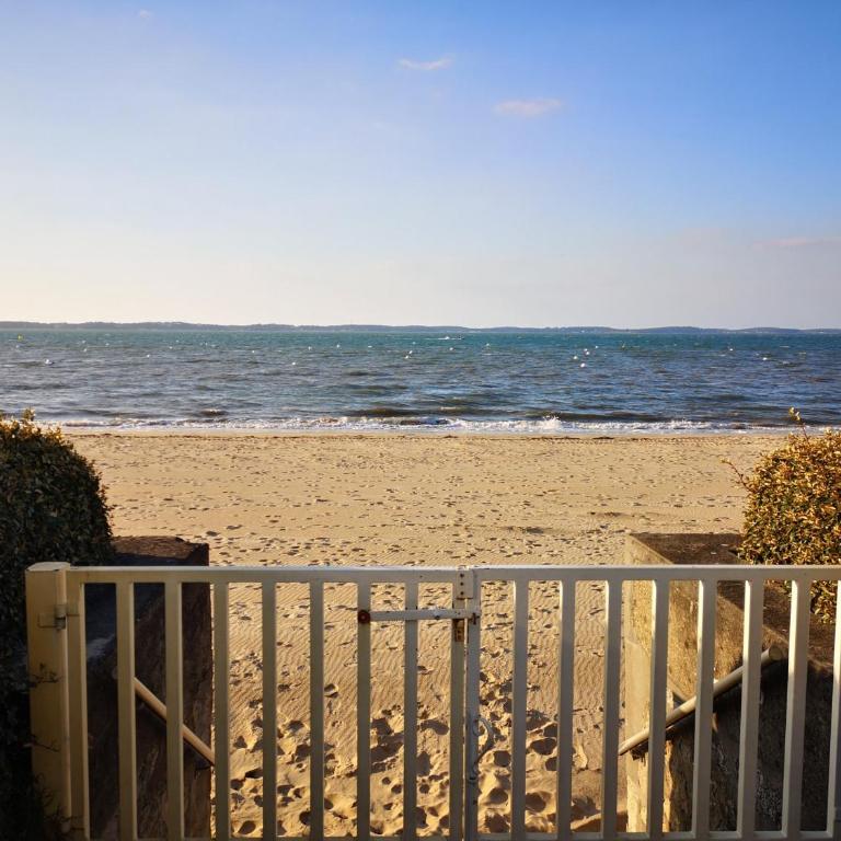 Studio en bord de mer avec accès direct à la plage et parking sécurisé - FR-1-474-288 - Apartment - 14
