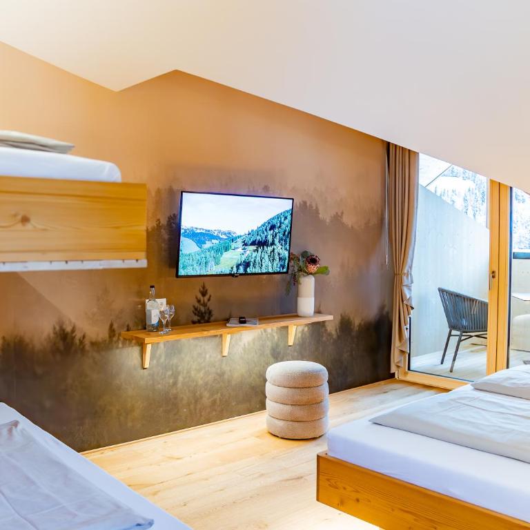 Berghotel Wald&Wiesn - Premium Vierbettzimmer - 2