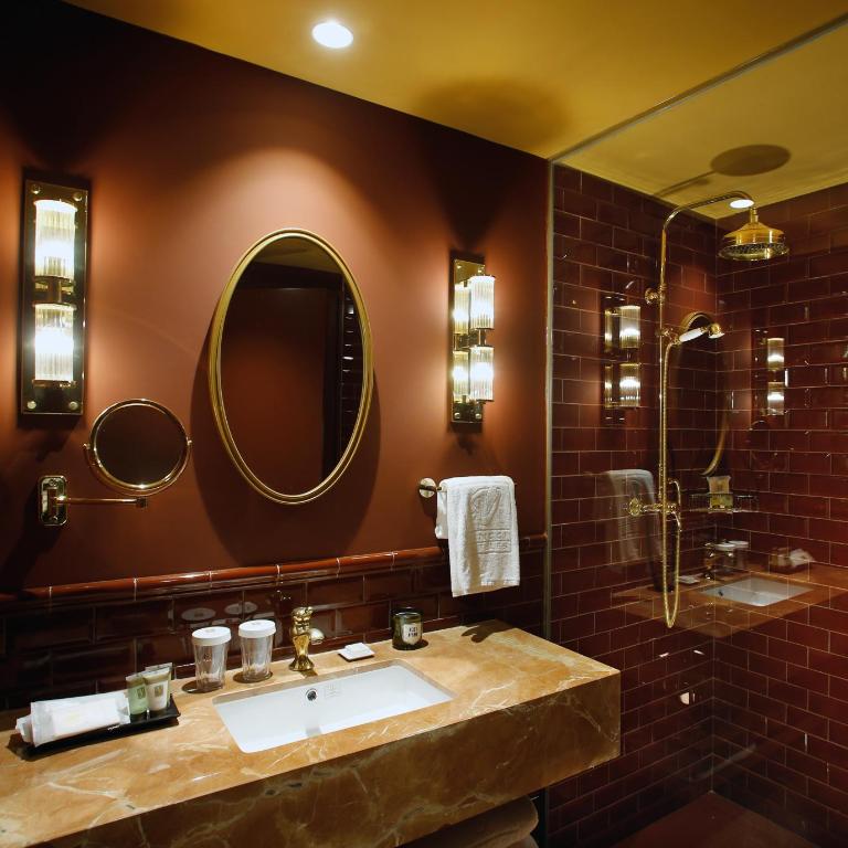 Vincci Mae - Deluxe Double Room - 5