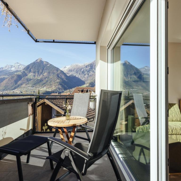 Hilburger Hotel - Camera Matrimoniale Comfort con Balcone - 6